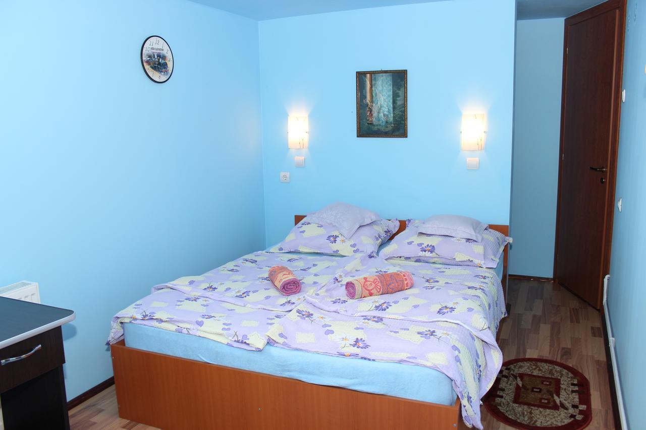 Hotel Csergo Ildiko Vendeghaz Lăzarea Exterior foto