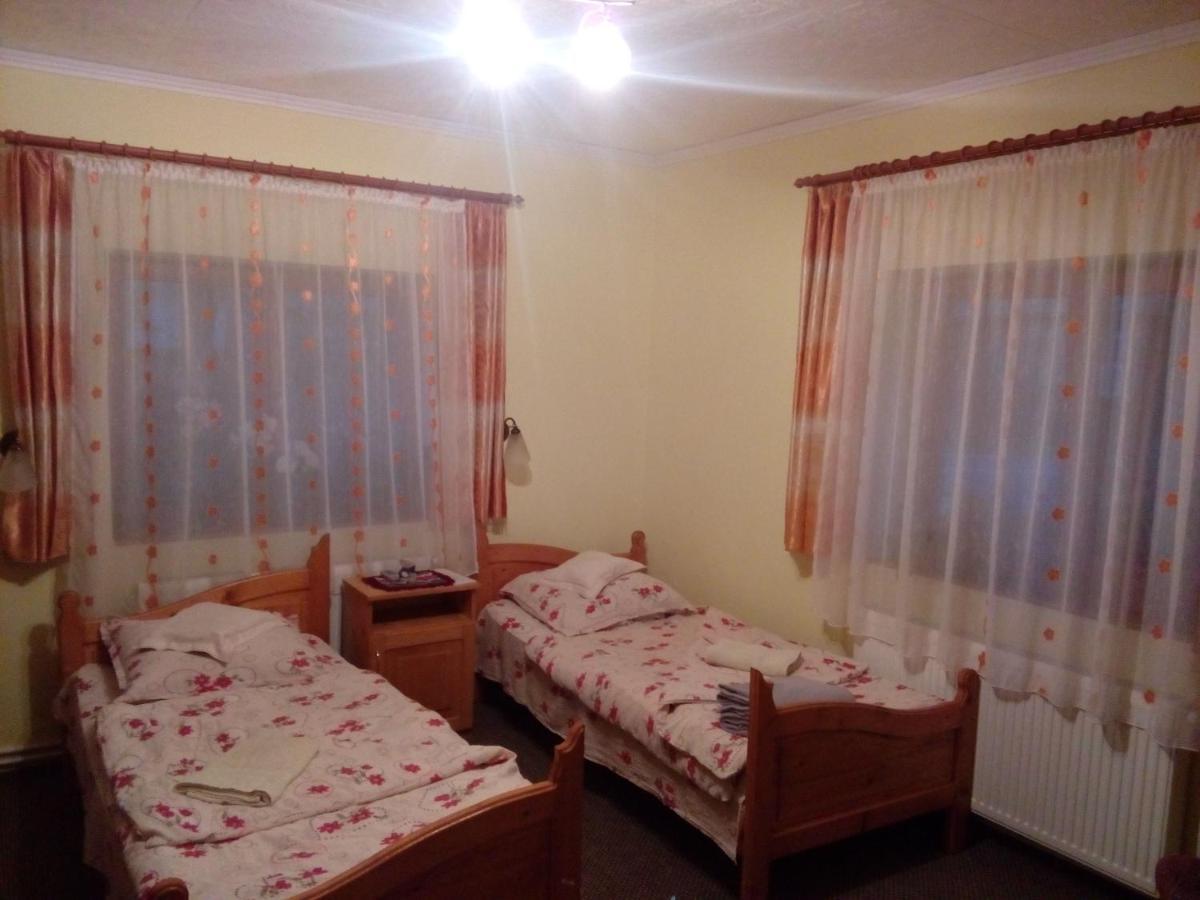 Hotel Csergo Ildiko Vendeghaz Lăzarea Exterior foto